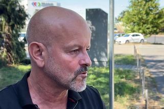 Nový podvod: Zloději dokážou vybírat peníze ve chvíli, kdy oběť stojí u bankomatu - Novinky